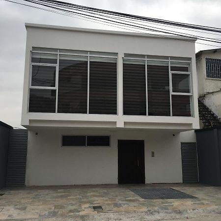 Residencia Bellavista Hotel Guayaquil Exterior photo